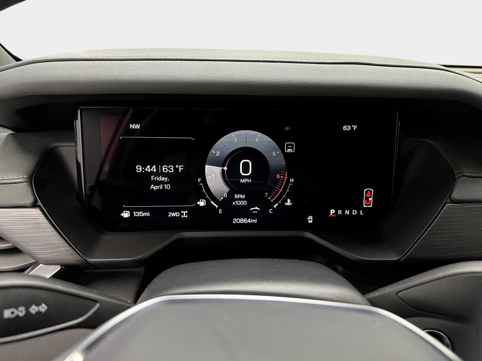 2024 GMC Acadia AT4