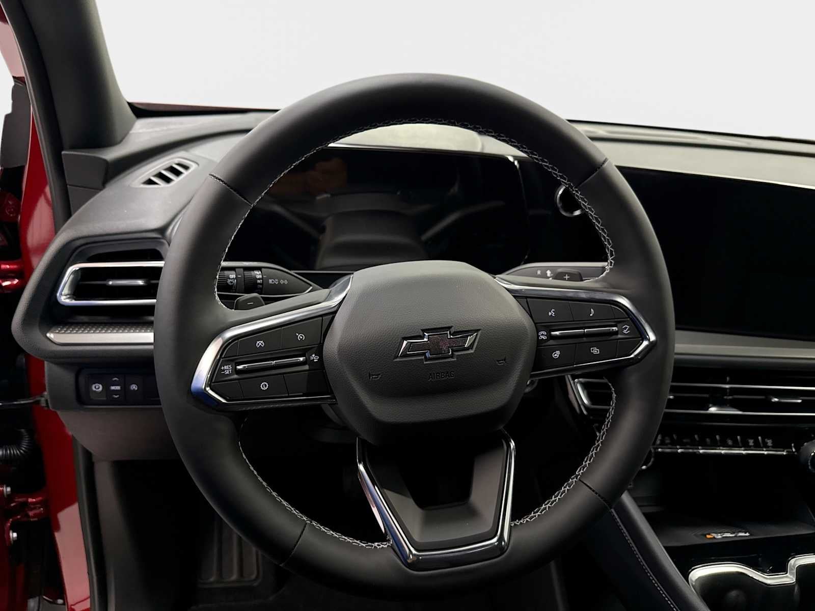 2027 Chevrolet Traverse LT - Photo 11