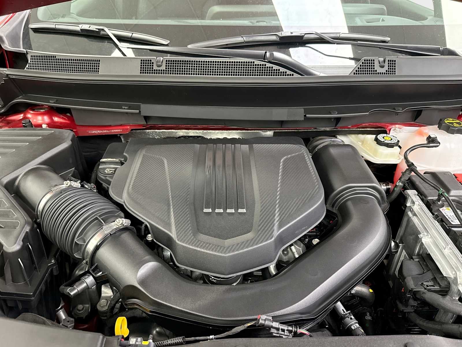 2027 Chevrolet Traverse LT - Photo 17