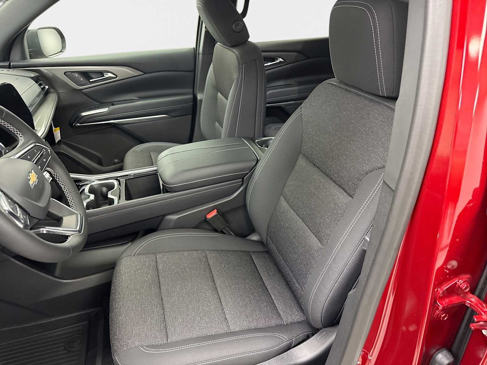 2027 Chevrolet Traverse LT - Photo 12