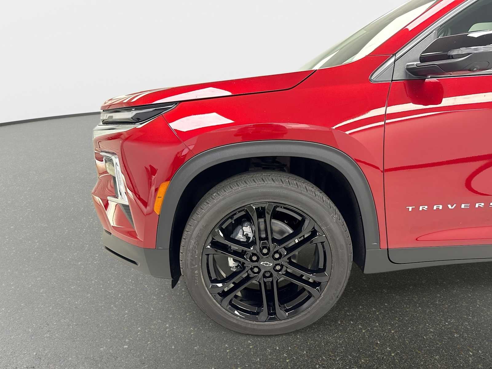 2027 Chevrolet Traverse LT - Photo 17