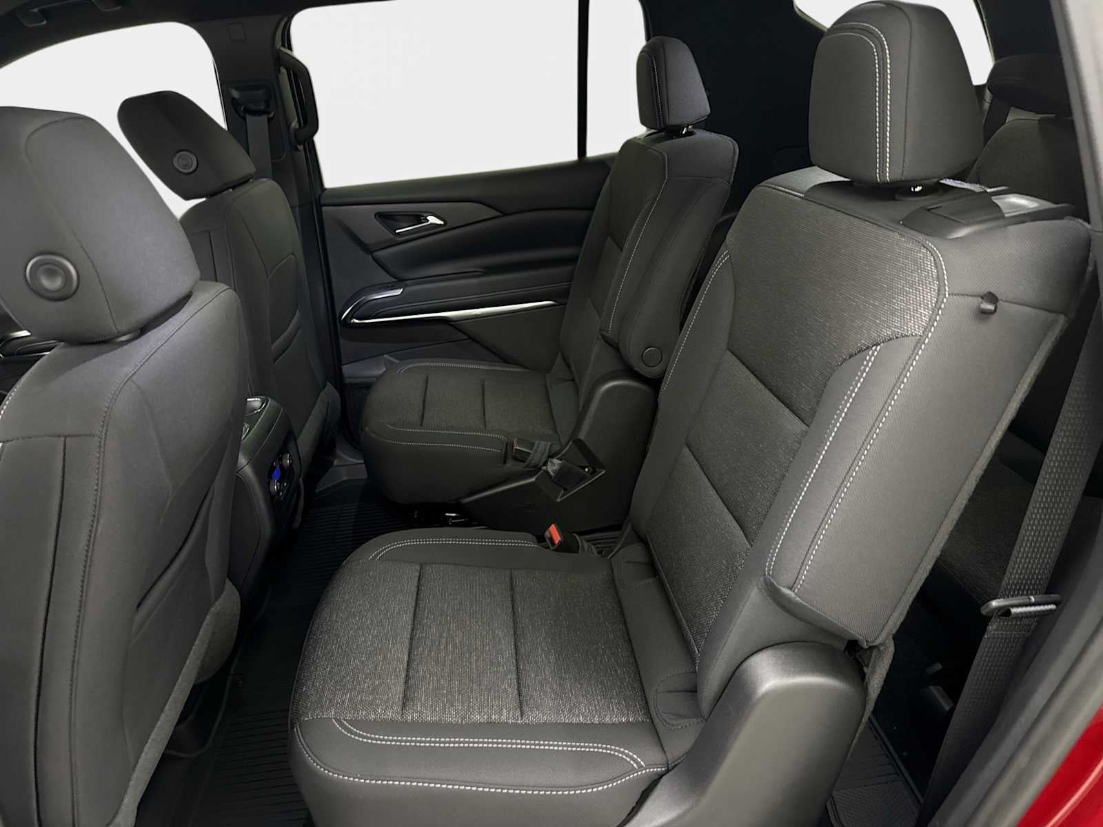 2027 Chevrolet Traverse LT - Photo 23