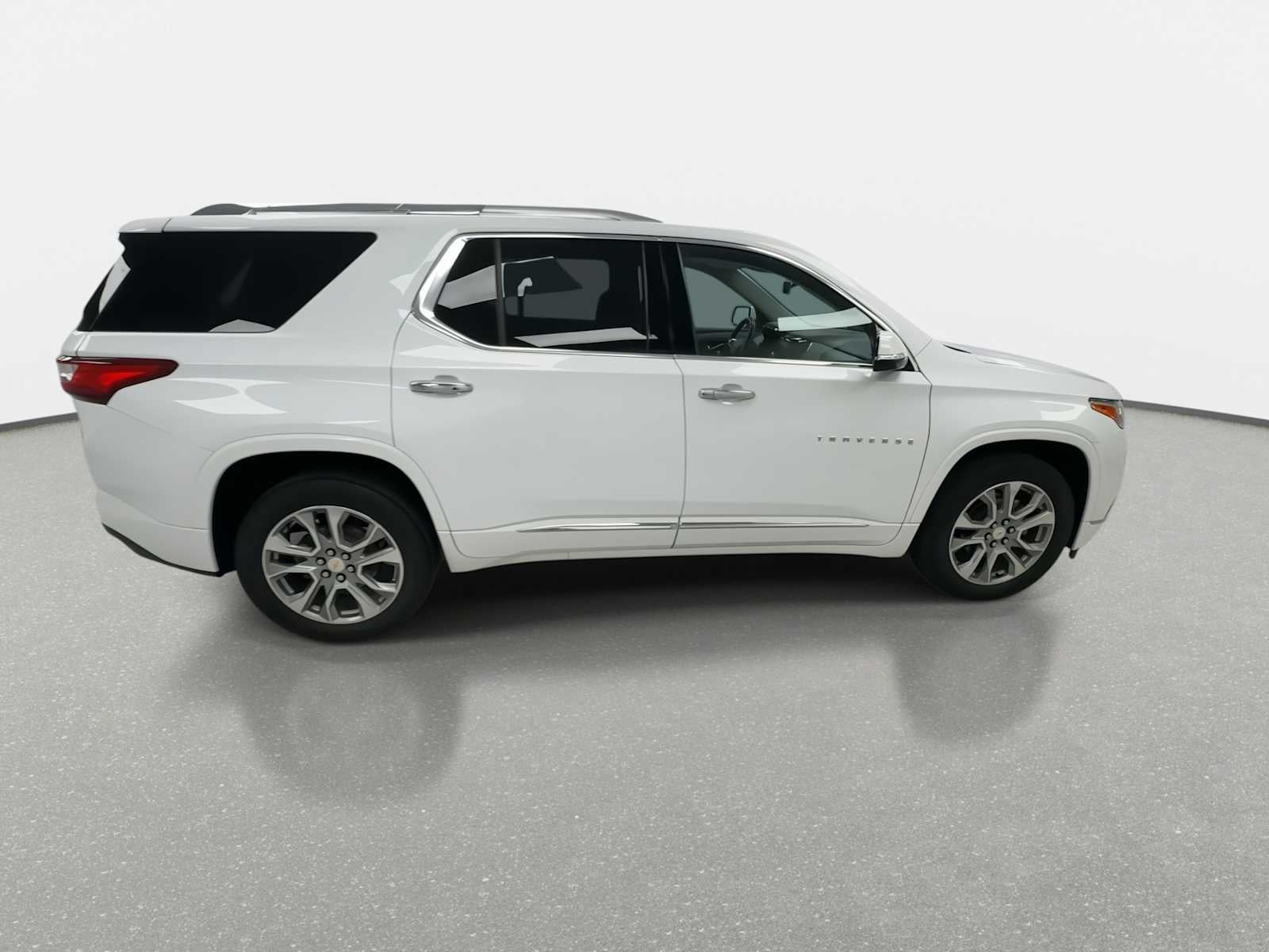 2018 Chevrolet Traverse Premier - Photo 9