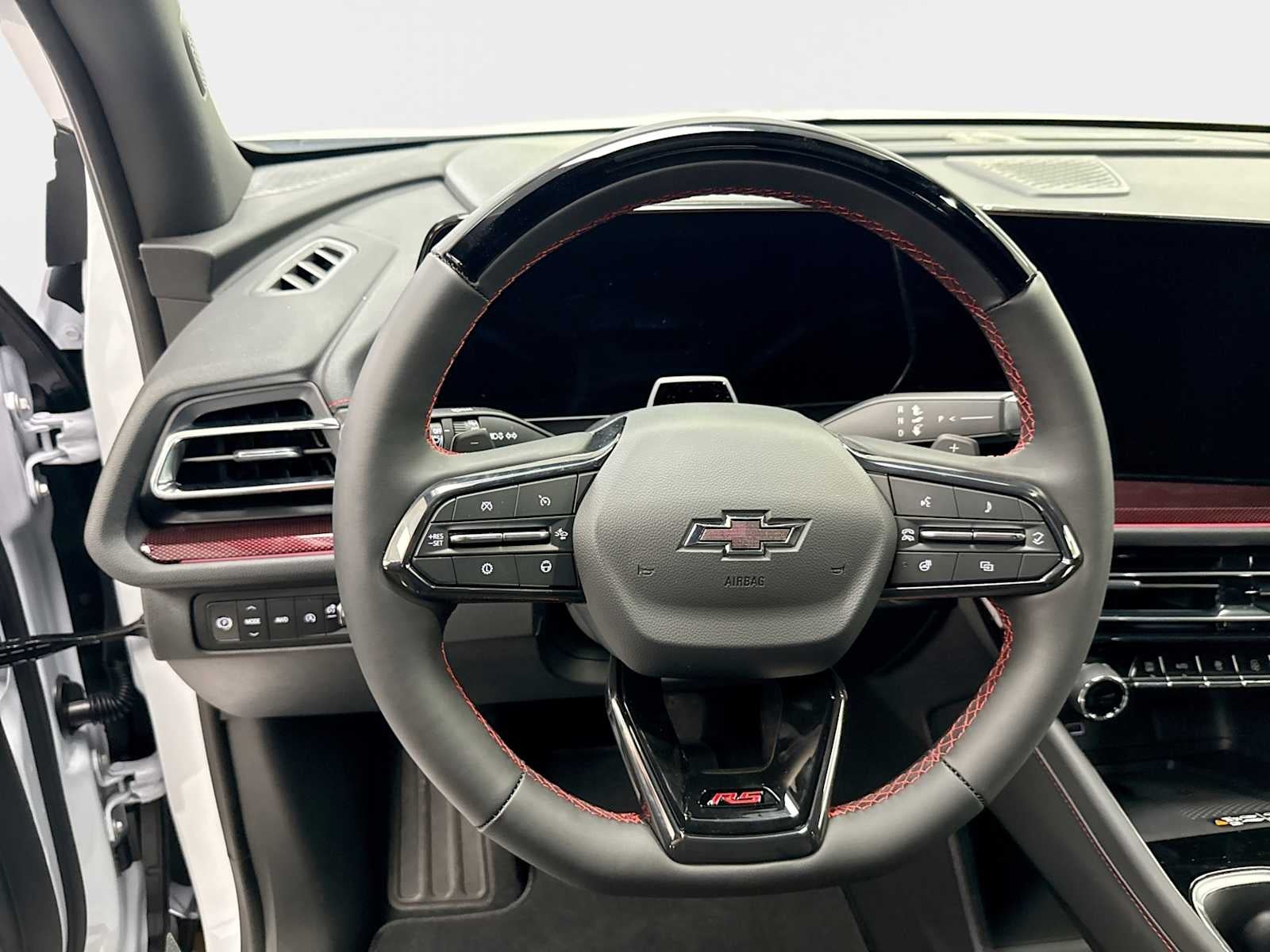 2027 Chevrolet Traverse RS - Photo 11