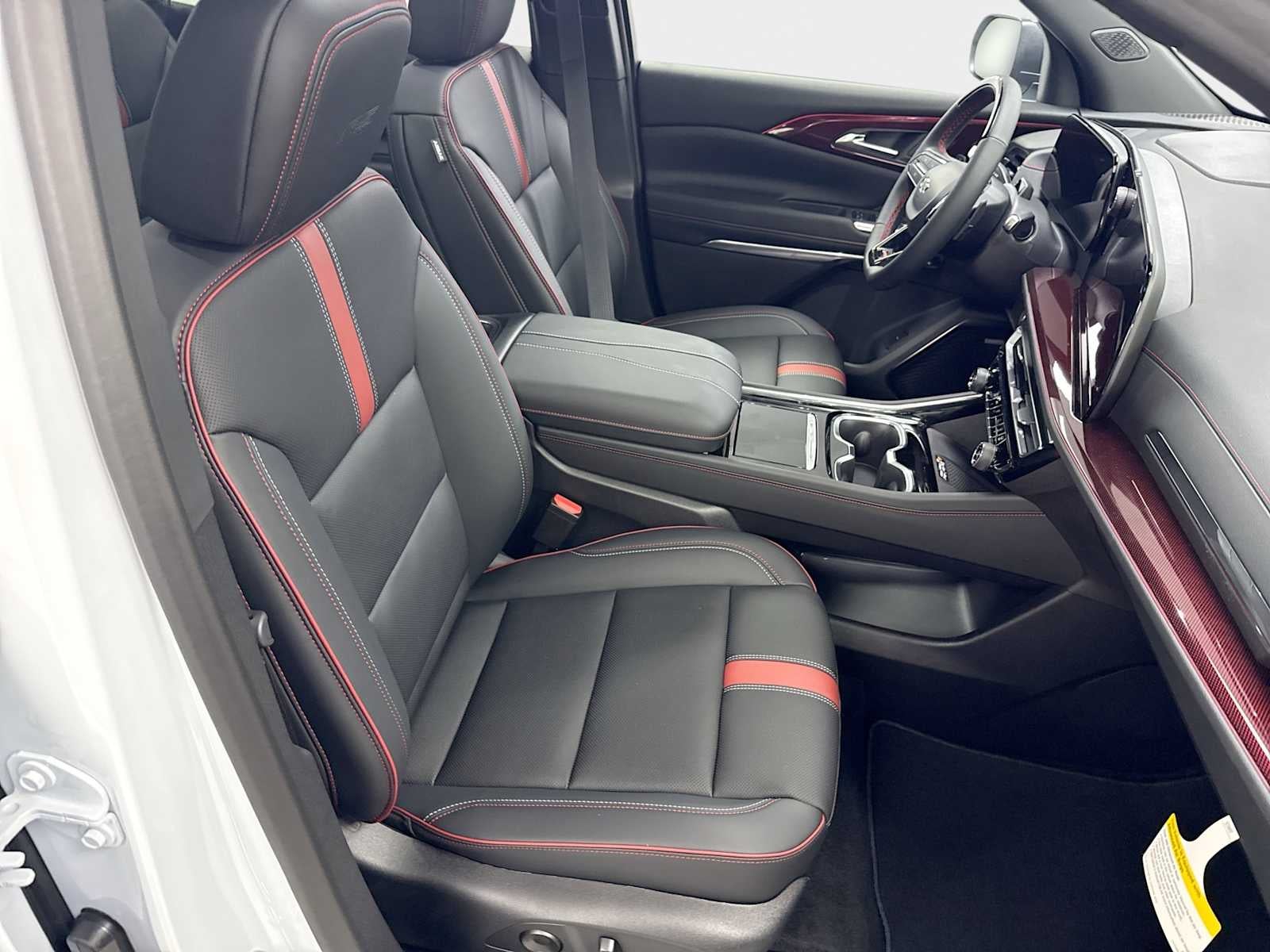 2027 Chevrolet Traverse RS - Photo 27