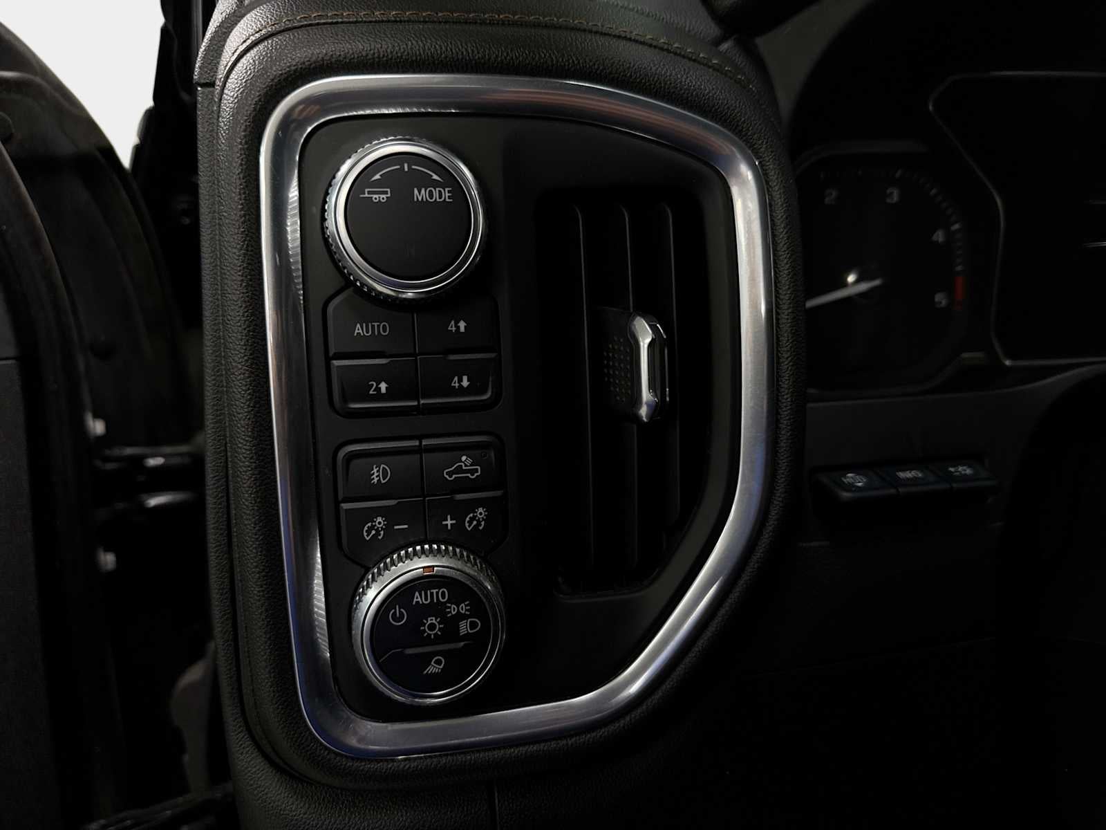 2022 GMC Sierra 3500HD AT4 - Photo 27