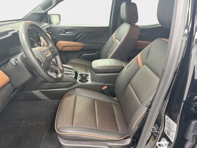 2025 GMC Canyon AT4
