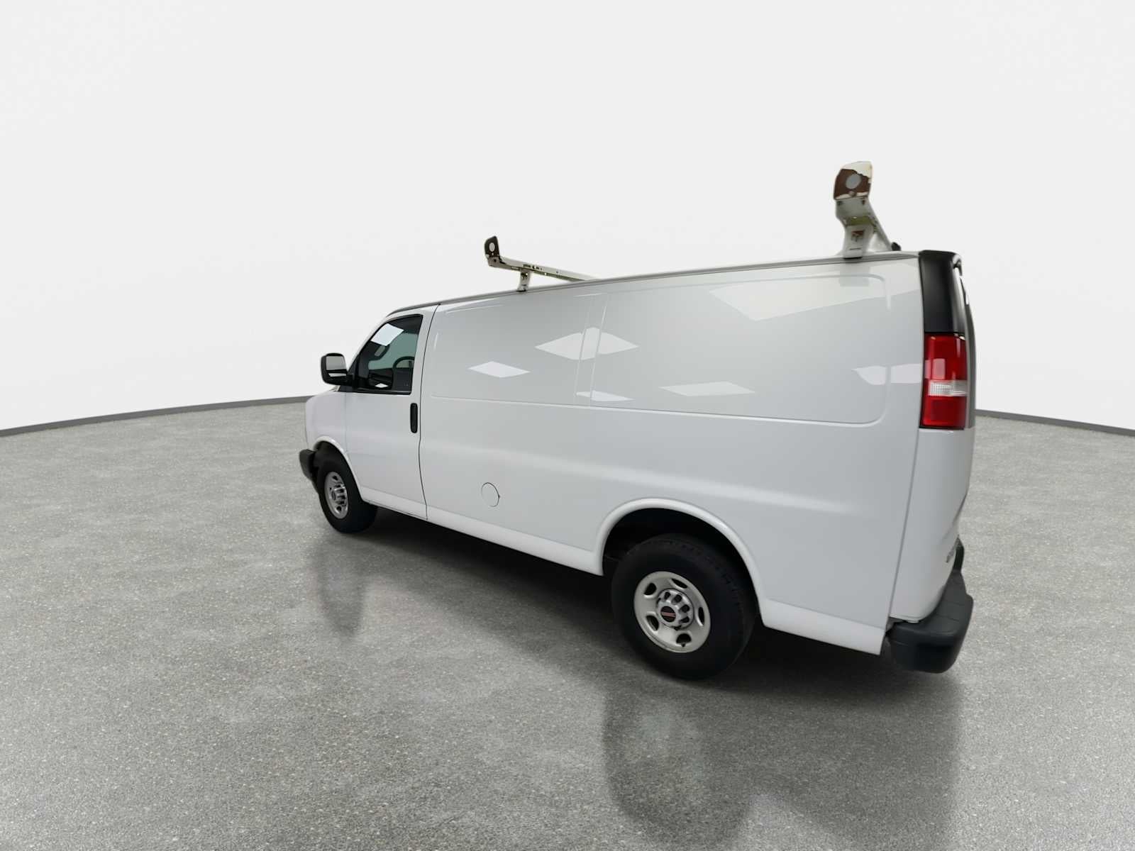 2018 GMC Savana Cargo 2500 Work Van
