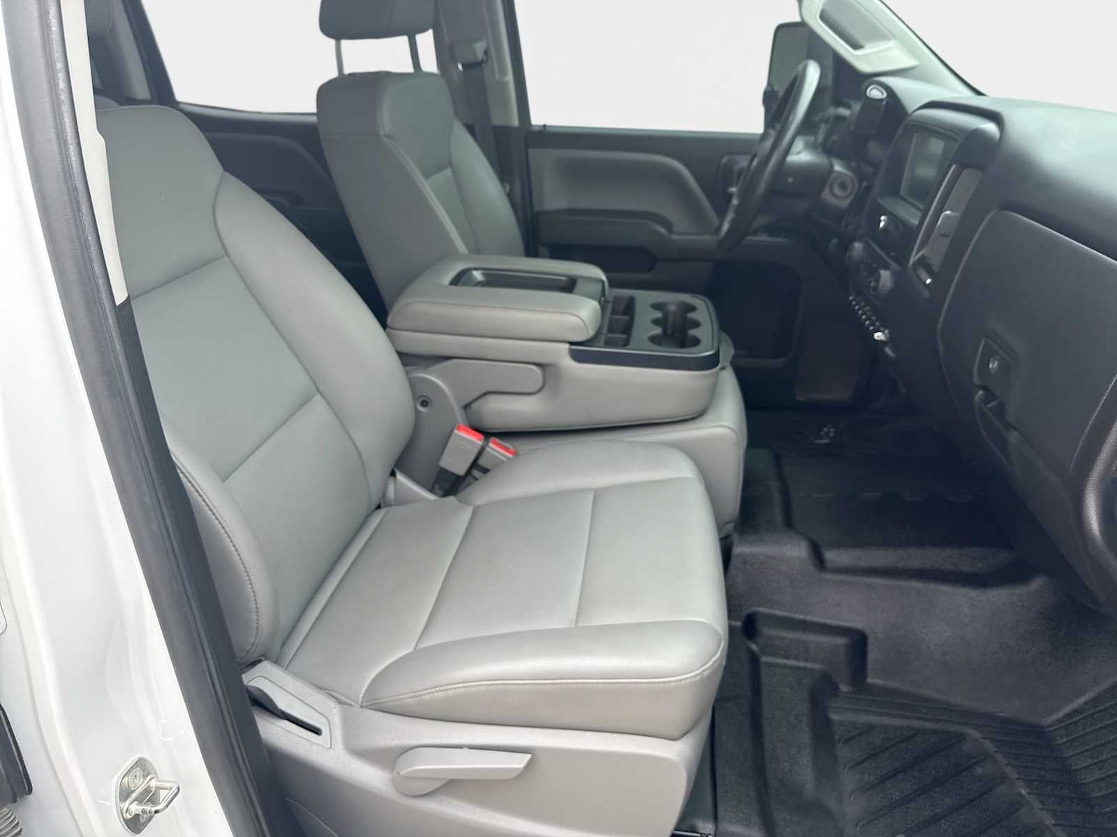 2019 Chevrolet Silverado 5500 HD Work Truck