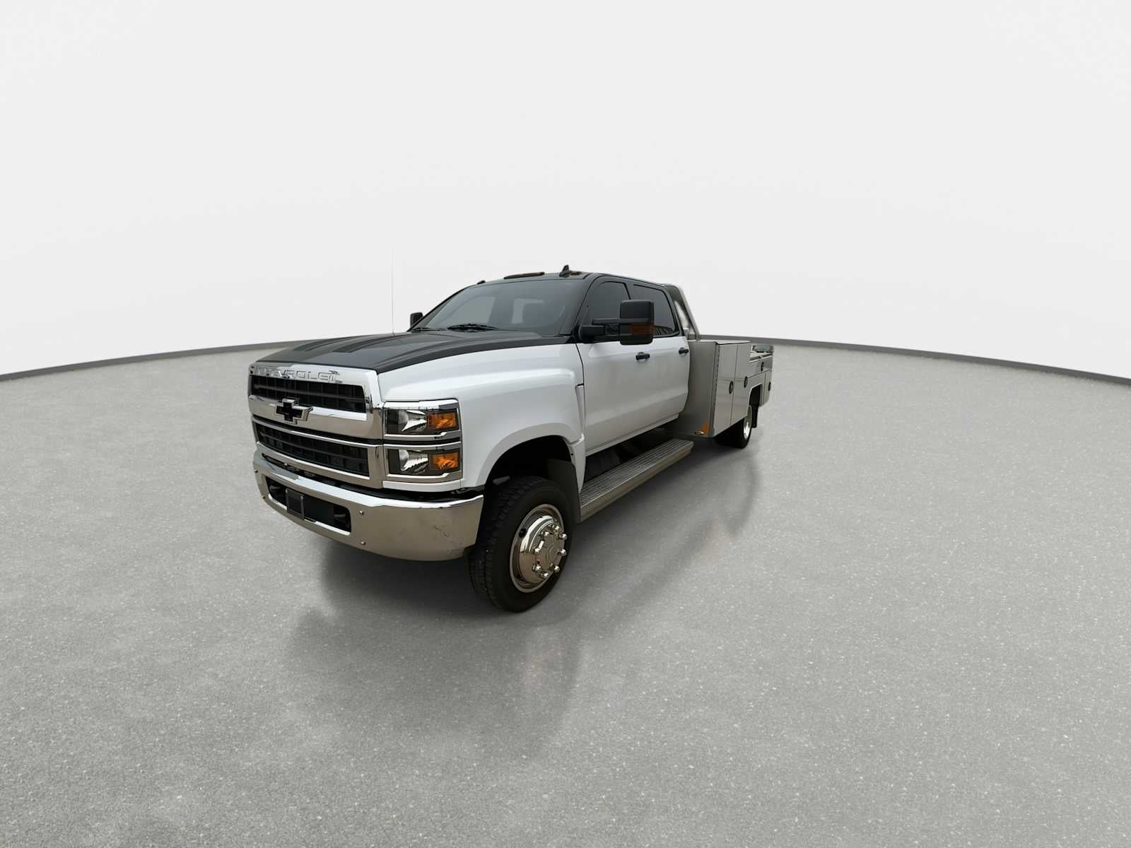 2019 Chevrolet Silverado 5500 HD Work Truck