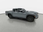 2024 Nissan Frontier Crew Cab PRO-4X 4x4