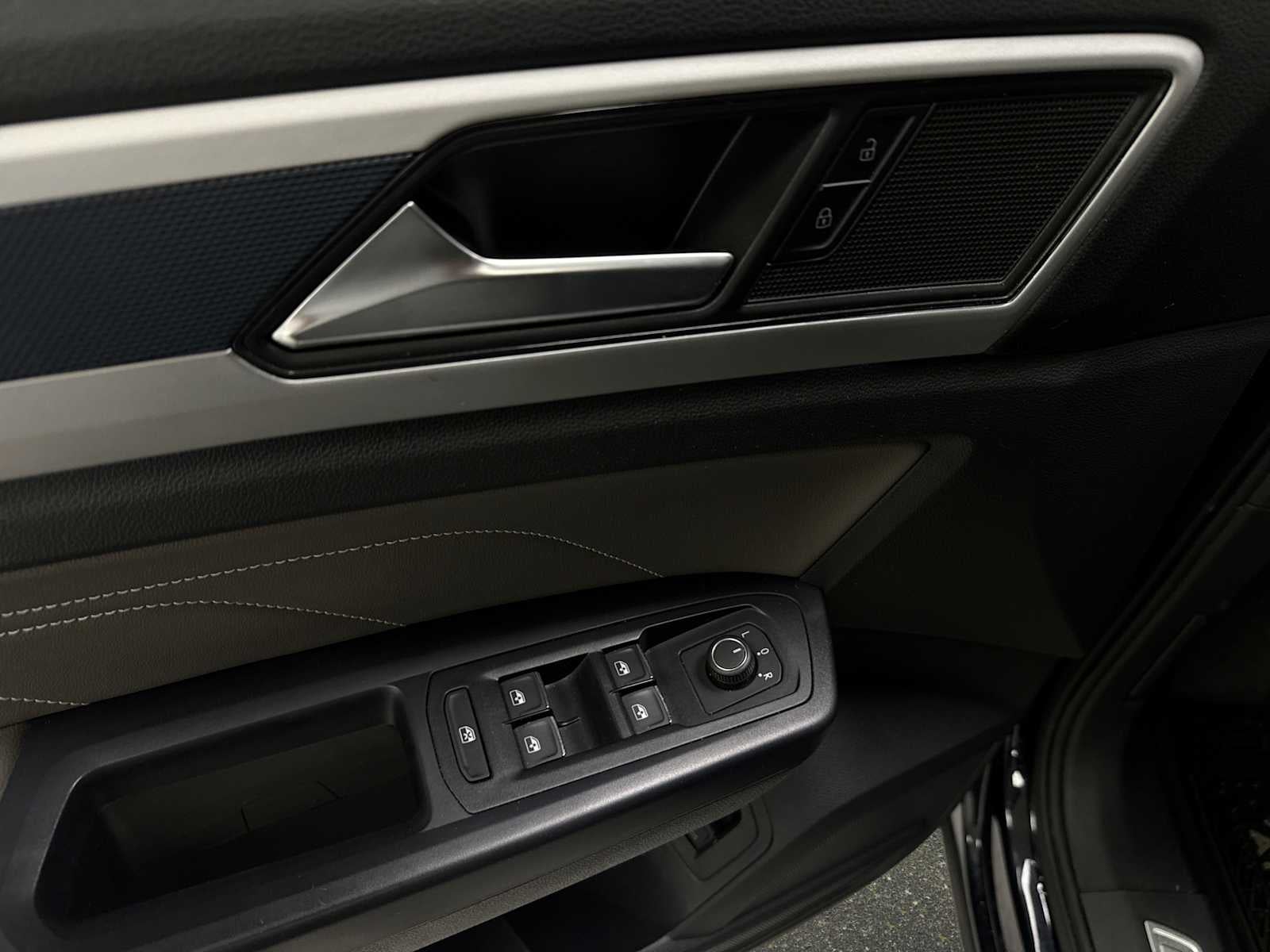 2021 Volkswagen Atlas SEL R-Line - Photo 15