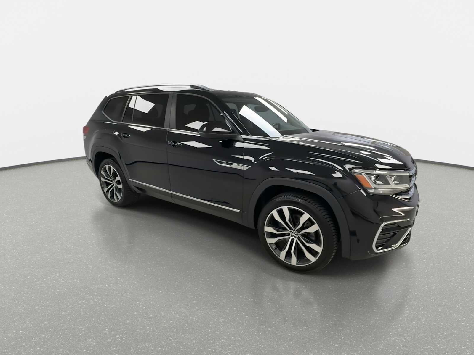 2021 Volkswagen Atlas SEL R-Line - Photo 2