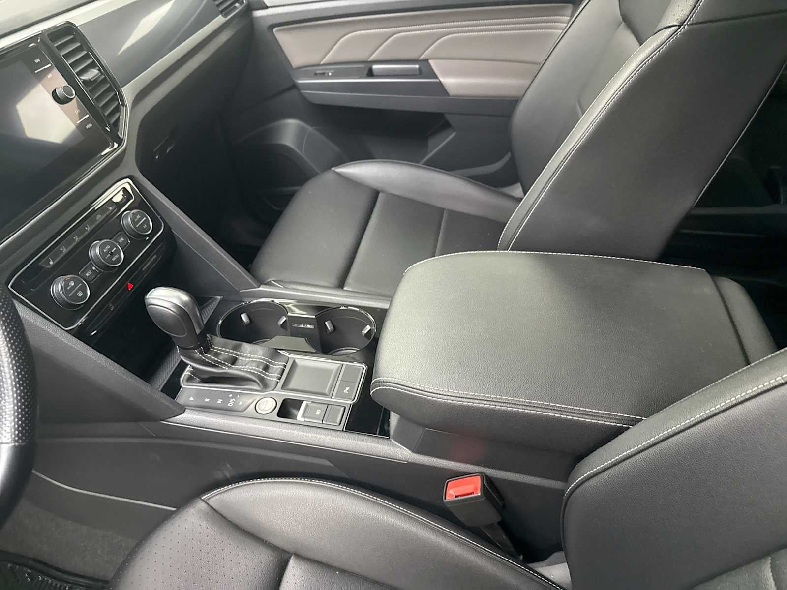 2021 Volkswagen Atlas SEL R-Line - Photo 23