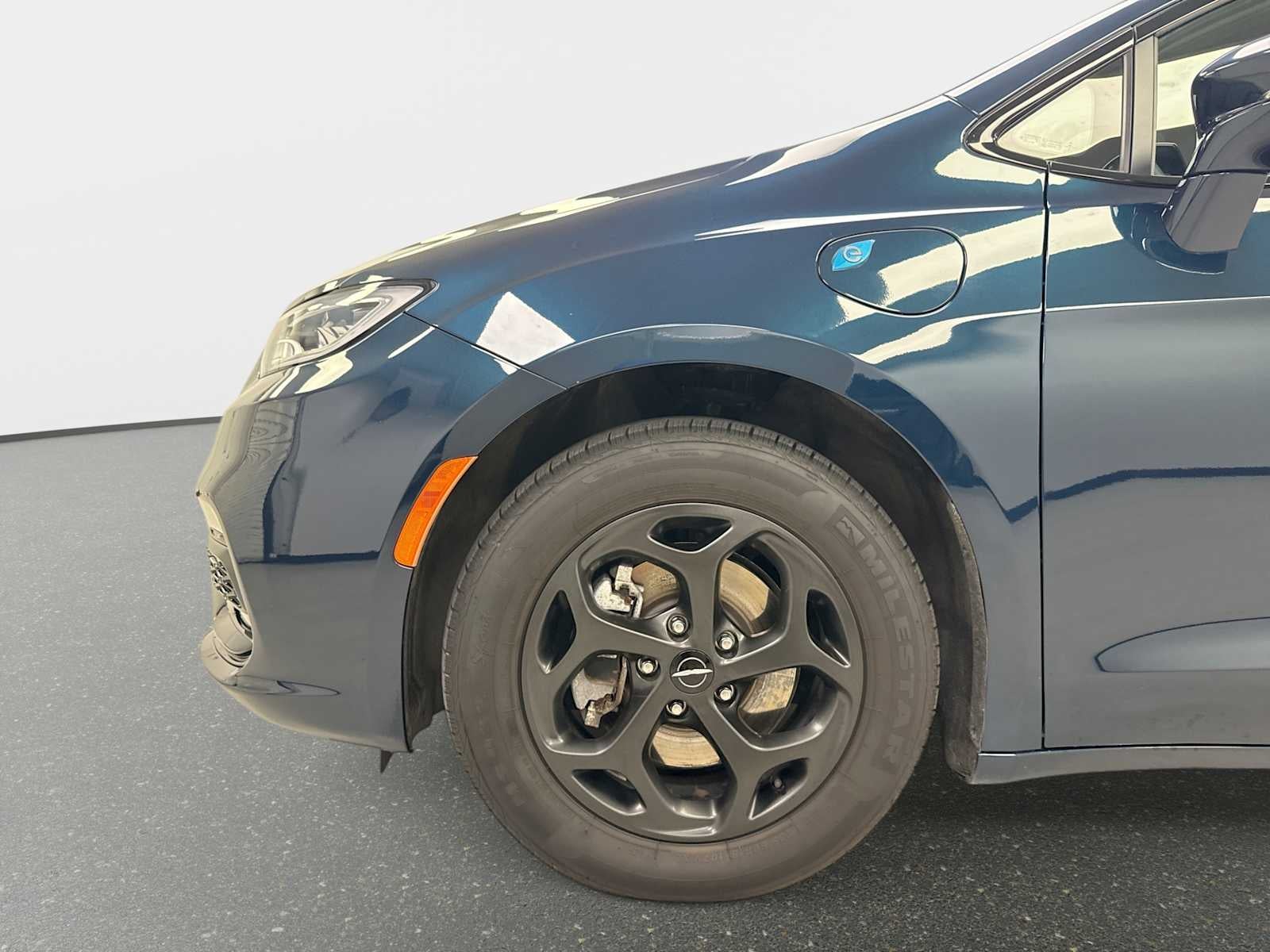 2022 Chrysler Pacifica Hybrid Touring L