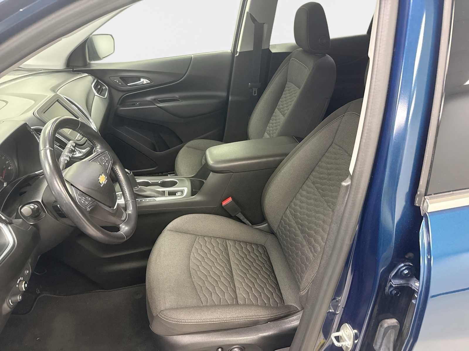 2020 Chevrolet Equinox LT - Photo 13