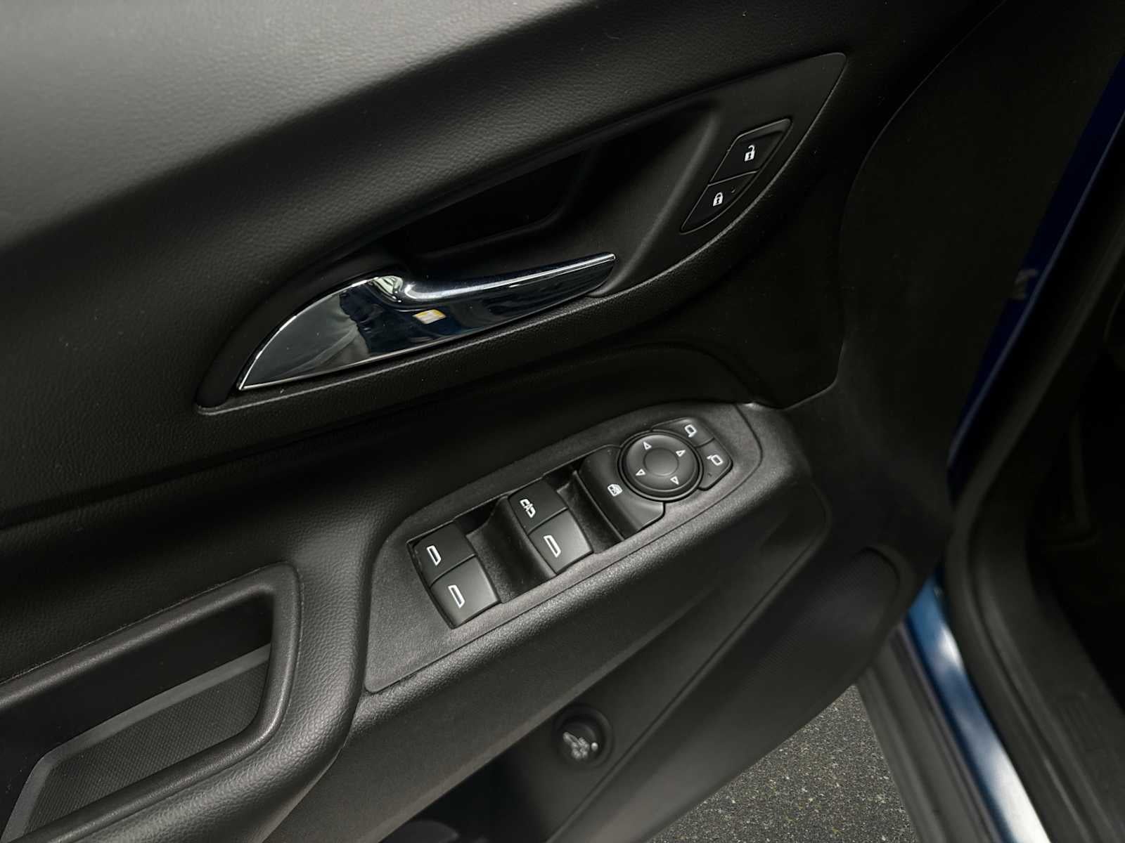 2020 Chevrolet Equinox LT - Photo 15