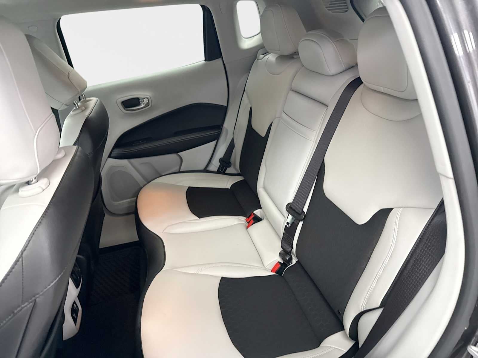2019 Jeep Compass Latitude FWD