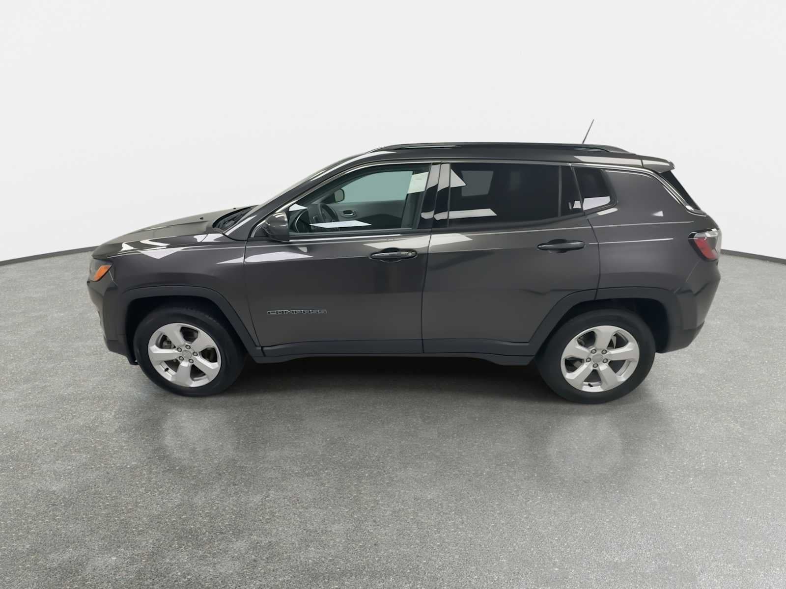 2019 Jeep Compass Latitude FWD