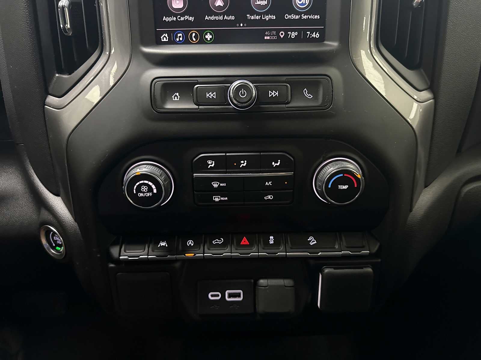 2024 Chevrolet Silverado 1500 Custom Trail Boss