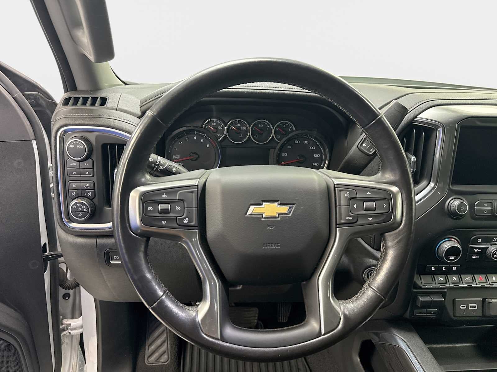 2020 Chevrolet Silverado 1500 LTZ - Photo 11