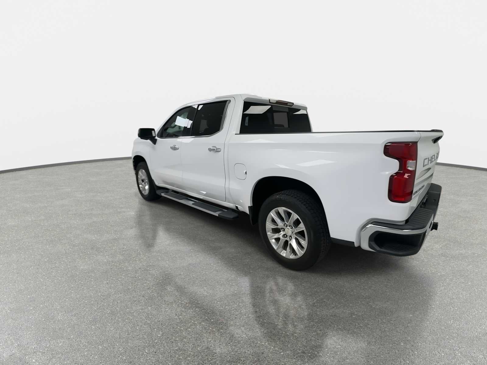 2020 Chevrolet Silverado 1500 LTZ - Photo 6