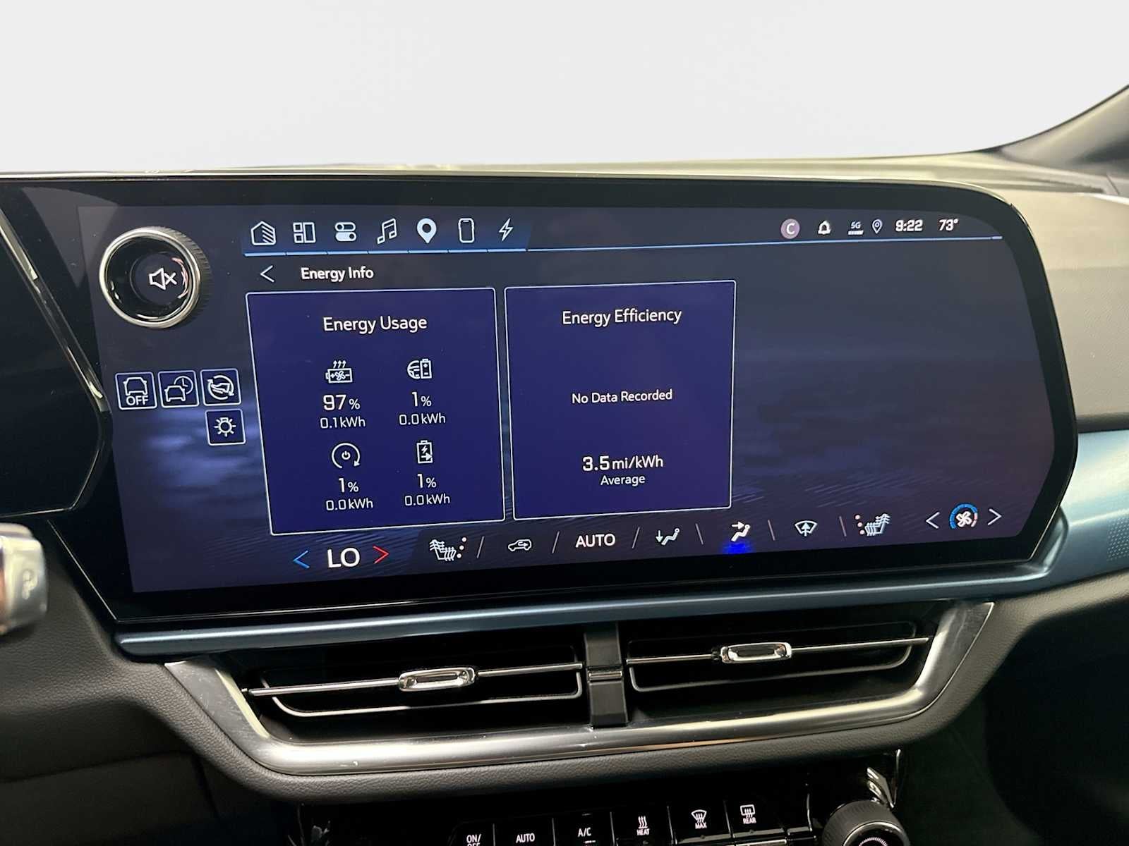 2024 Chevrolet Equinox EV LT - Photo 27