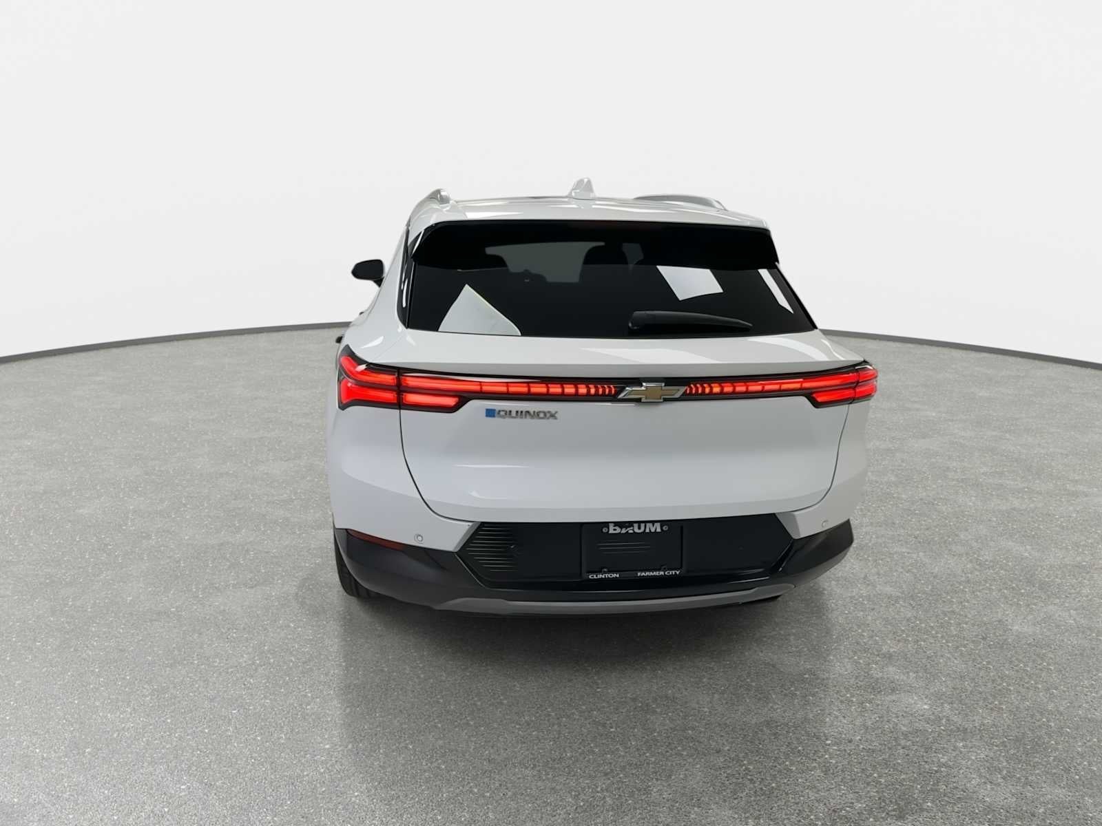 2024 Chevrolet Equinox EV LT - Photo 7
