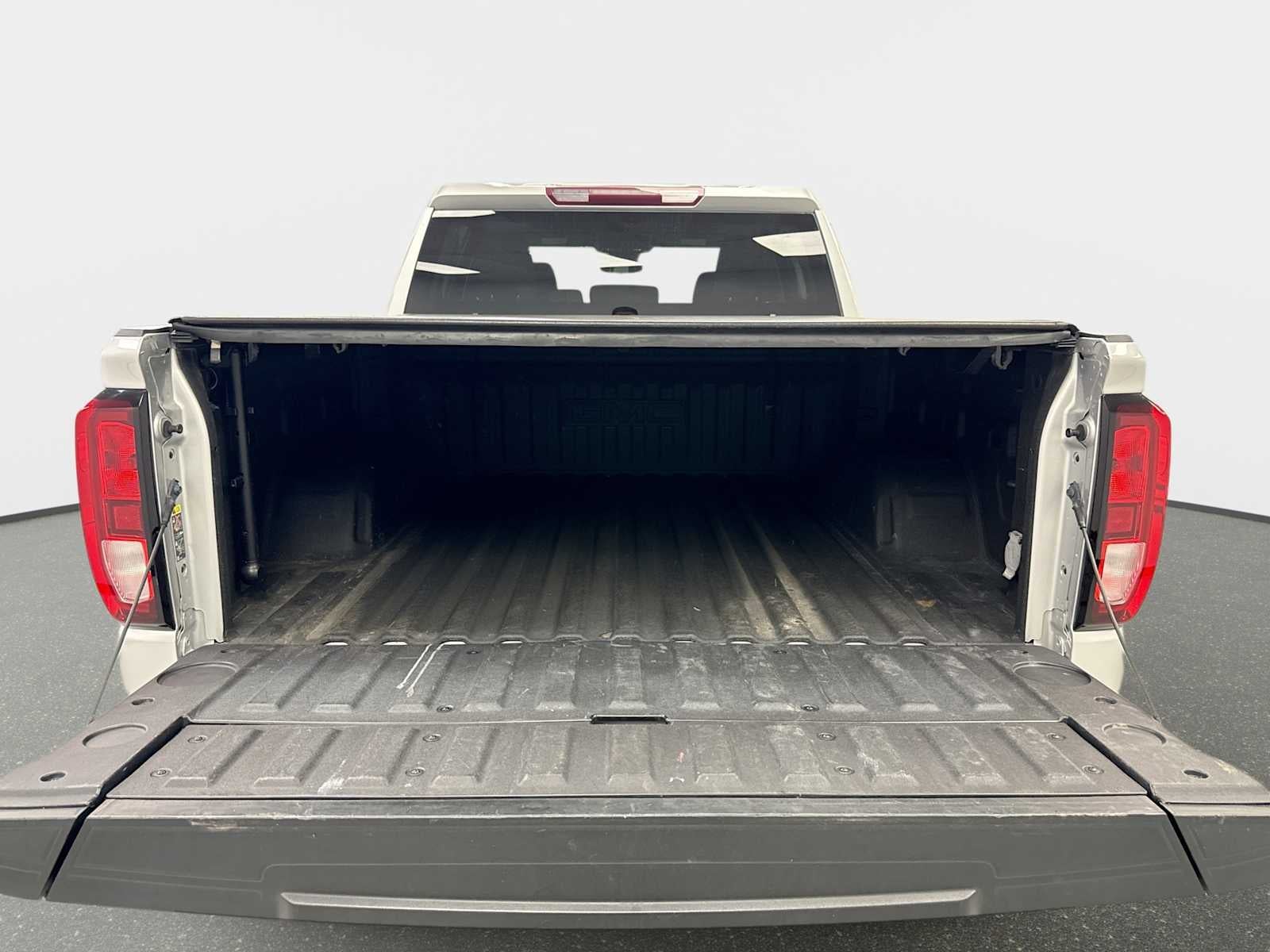 2022 GMC Sierra 1500 SLE