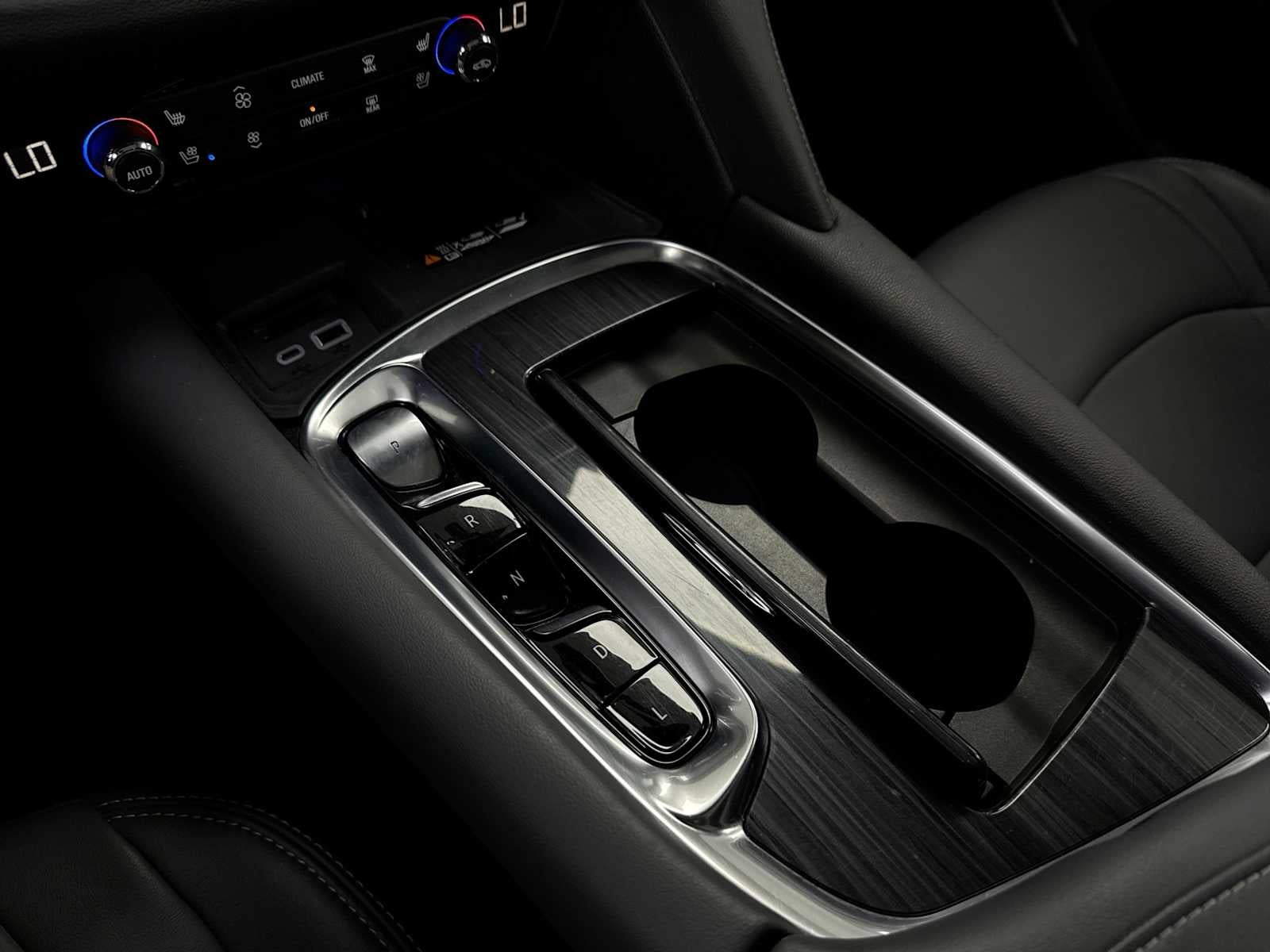 2022 Buick Enclave Premium - Photo 21