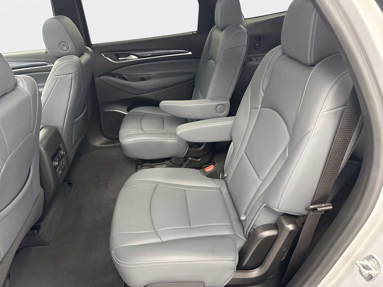2022 Buick Enclave Premium - Photo 24