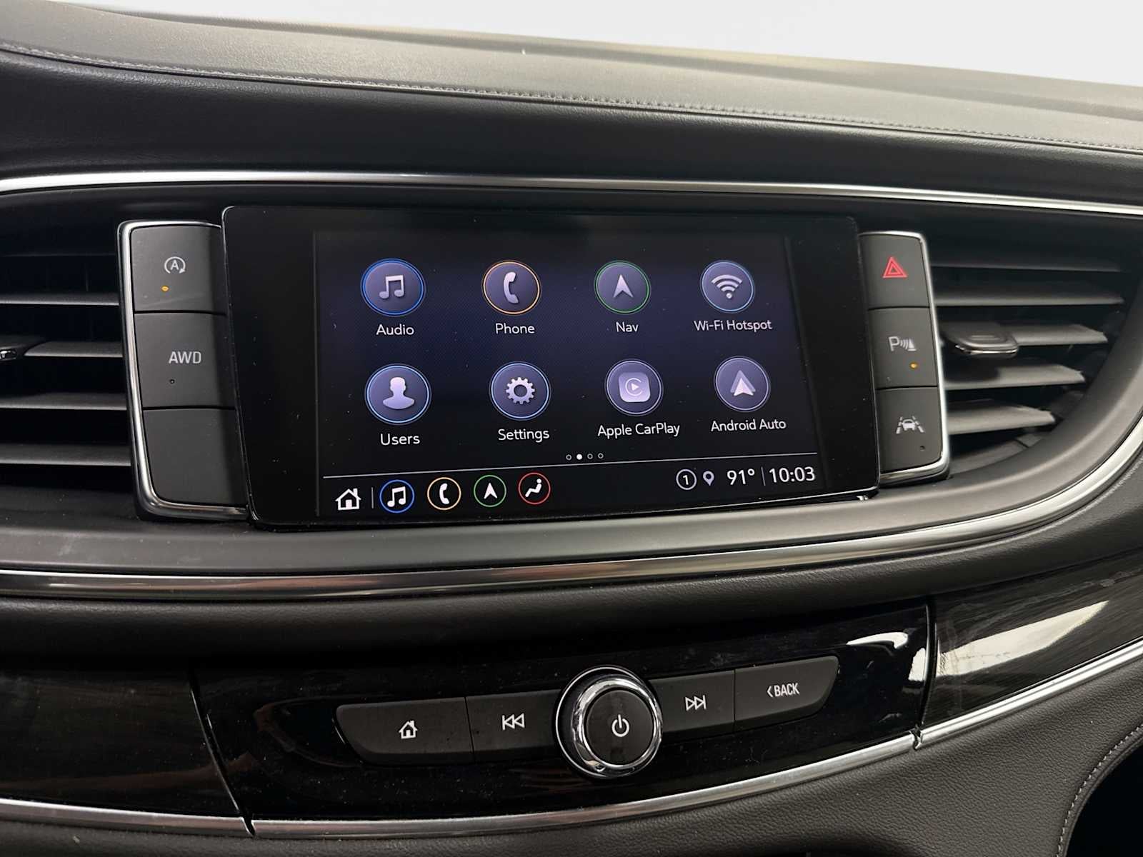 2023 Buick Enclave Essence