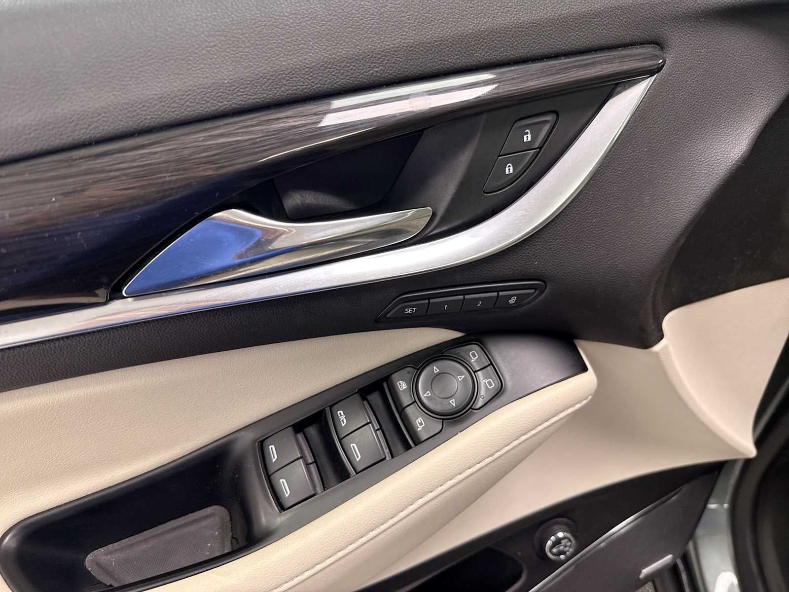 2023 Buick Enclave Premium - Photo 15