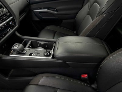 2024 Nissan Pathfinder SL 4WD
