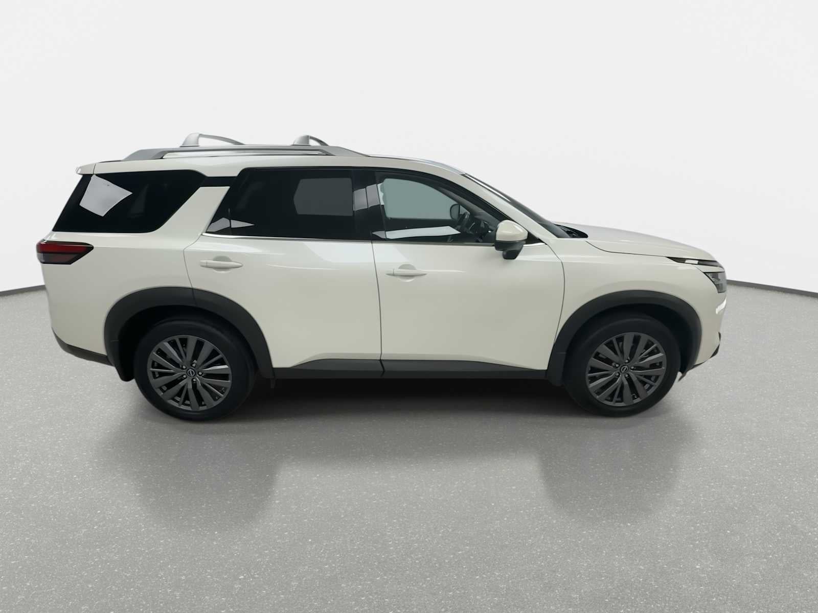 2024 Nissan Pathfinder SL 4WD