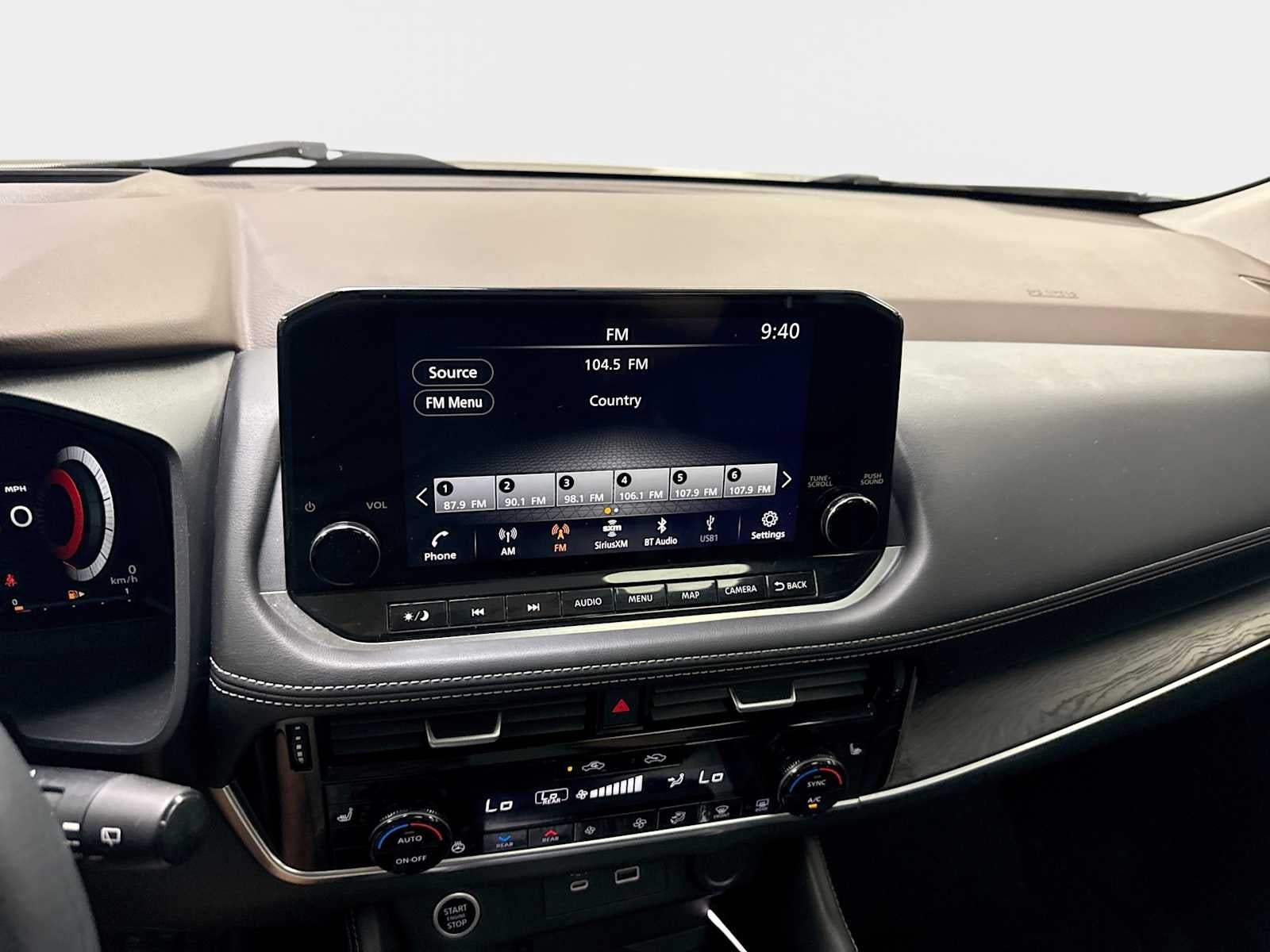 2021 Nissan Rogue Platinum - Photo 12
