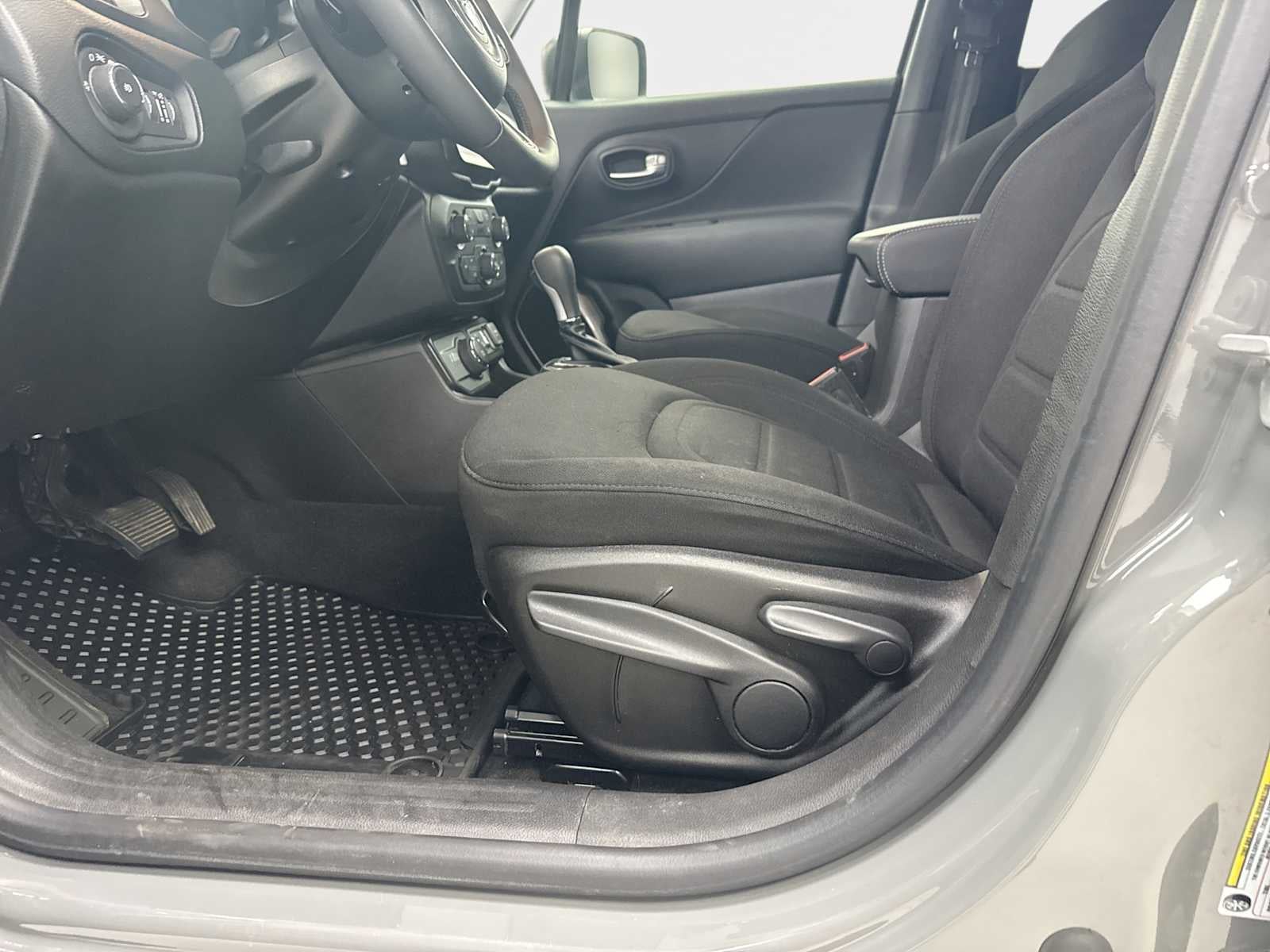 2022 Jeep Renegade Latitude 4x4