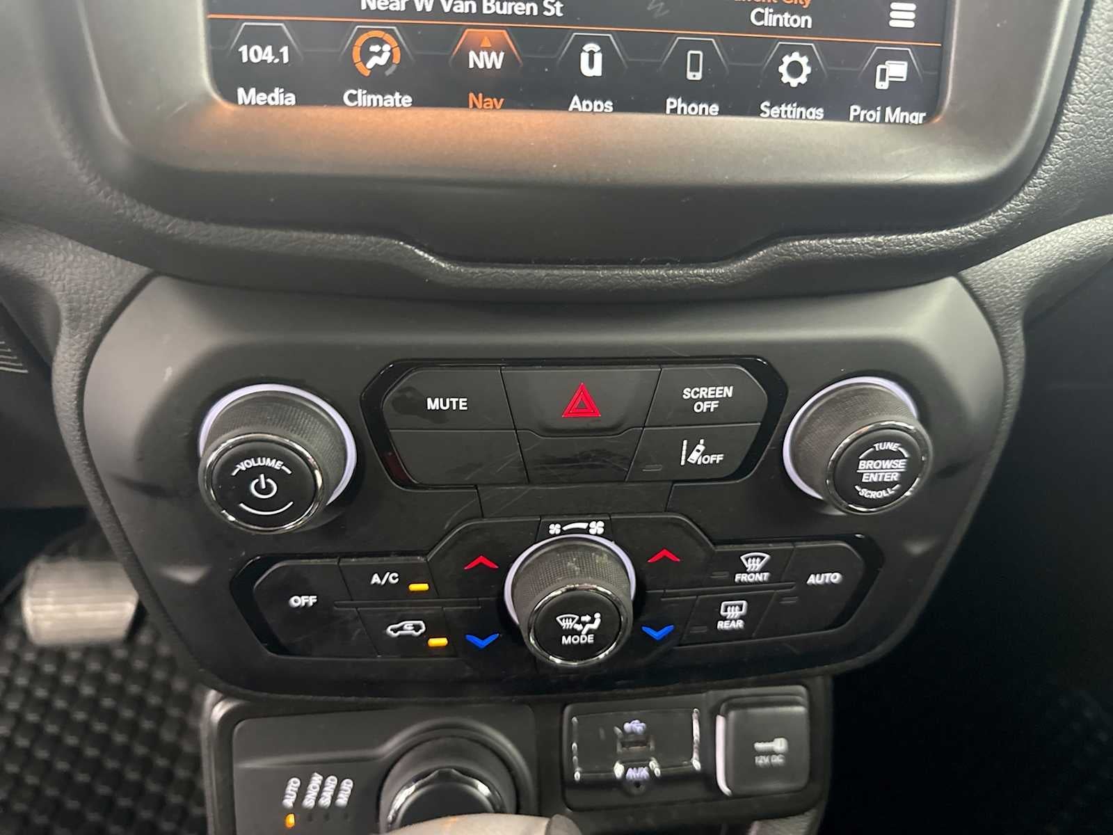2022 Jeep Renegade Latitude 4x4